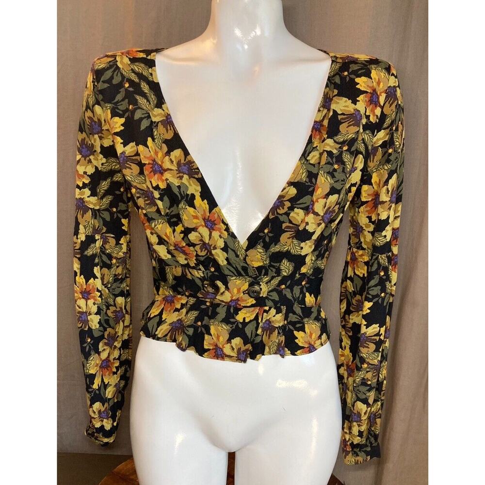 FREE PEOPLE Ariana Floral Crop long Puff sleeves Floral Size 0 *Top Only*